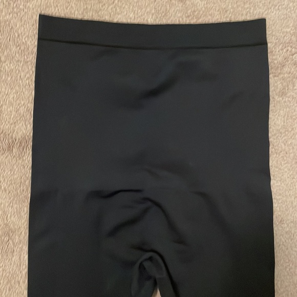 Empetua High Waisted Shaping Leggings - Picture 6 of 11